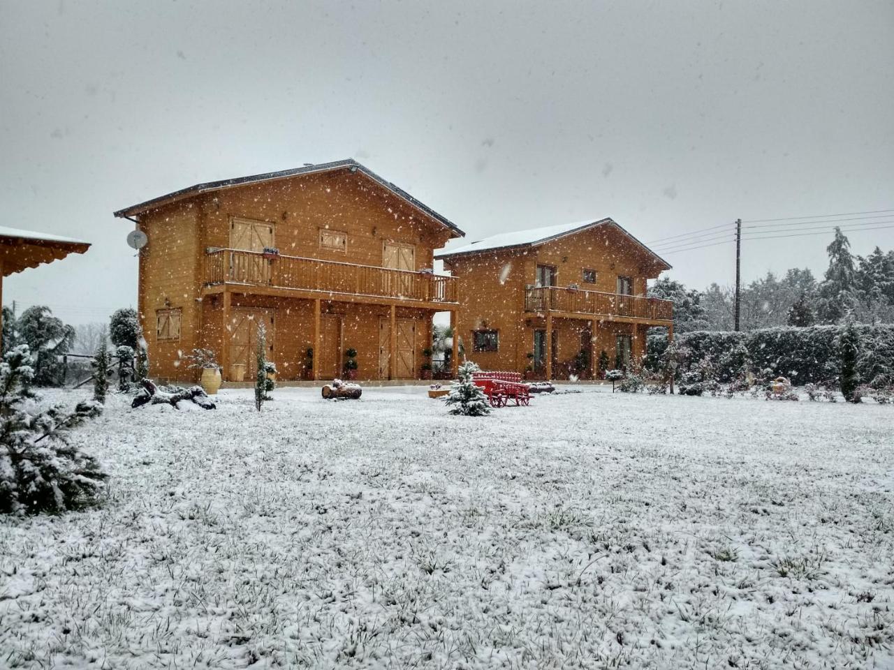 Kastor Chalets Ampelokipoi  Exterior photo