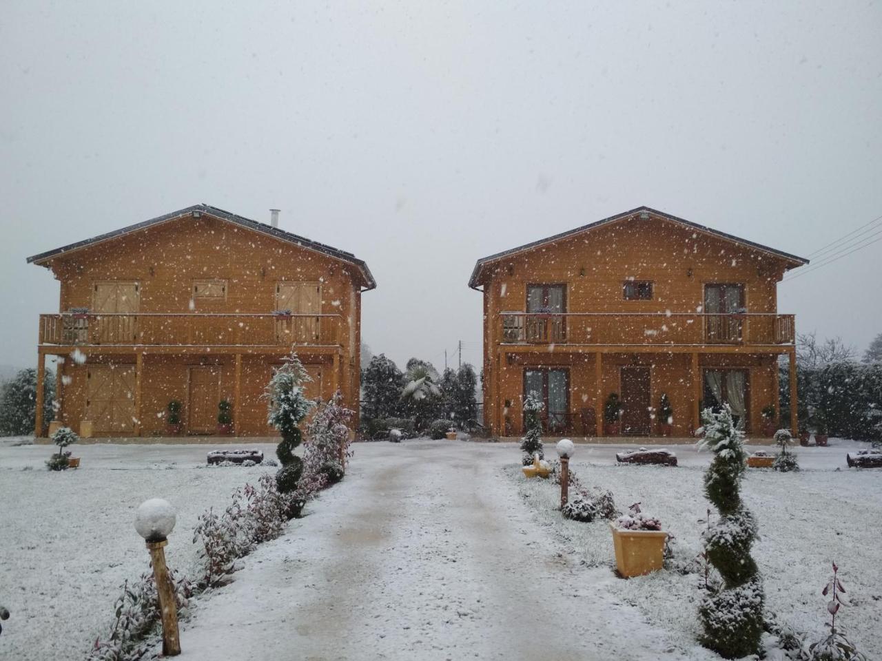 Kastor Chalets Ampelokipoi  Exterior photo